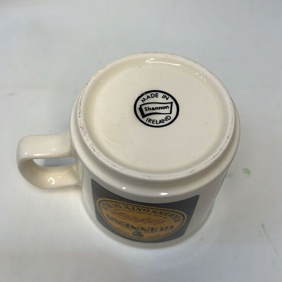Guinness Coffee Mug St James’s Gate Dublin Ireland Beer Cup 8 Oz Extra - Picture 7 of 7